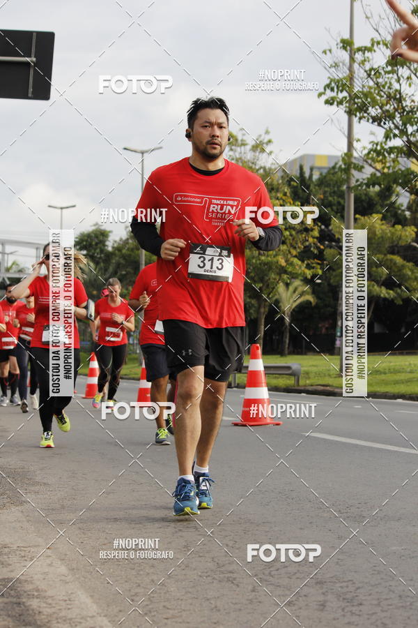Buy your photos of the eventSantander Track & Field Run Series - Shopping Tambor on Fotop