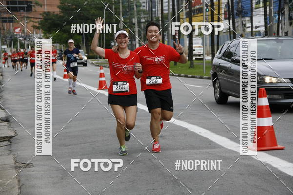 Buy your photos of the eventSantander Track & Field Run Series - Shopping Tambor on Fotop