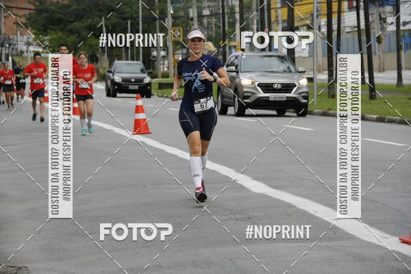 Buy your photos of the eventSantander Track & Field Run Series - Shopping Tambor on Fotop