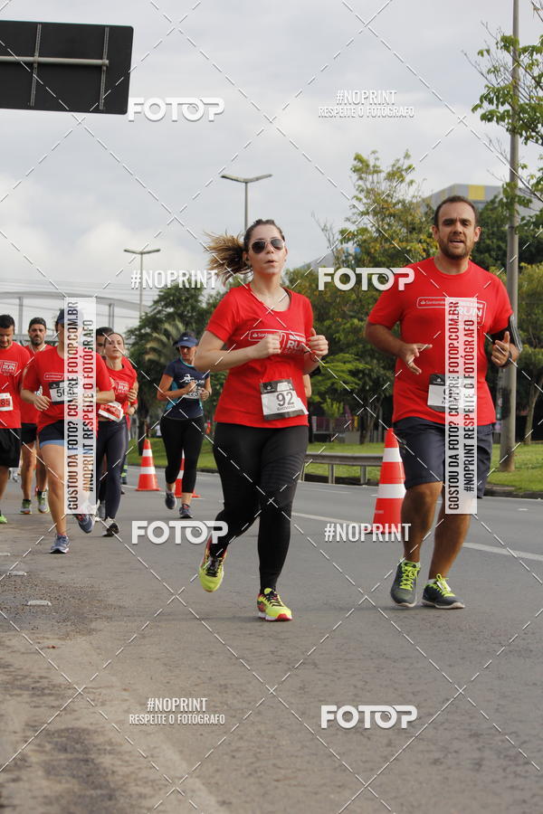 Buy your photos of the eventSantander Track & Field Run Series - Shopping Tambor on Fotop