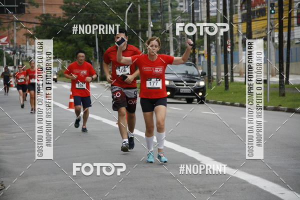 Buy your photos of the eventSantander Track & Field Run Series - Shopping Tambor on Fotop