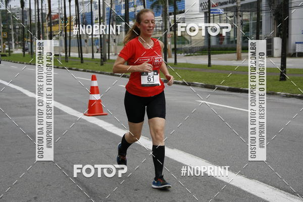 Buy your photos of the eventSantander Track & Field Run Series - Shopping Tambor on Fotop