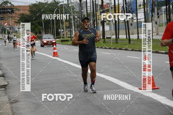 Buy your photos of the eventSantander Track & Field Run Series - Shopping Tambor on Fotop