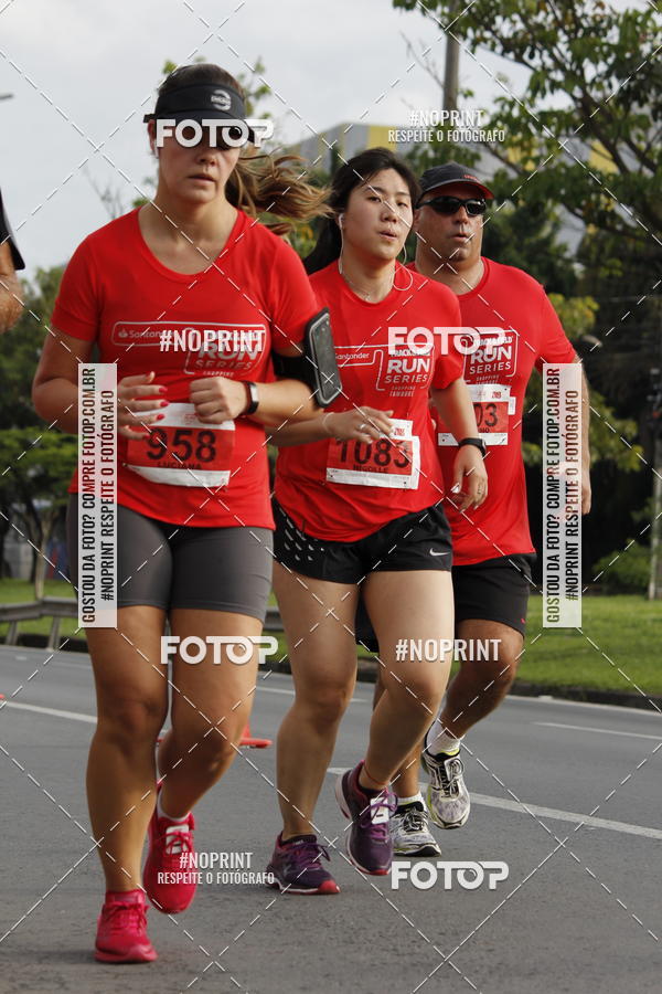 Buy your photos of the eventSantander Track & Field Run Series - Shopping Tambor on Fotop