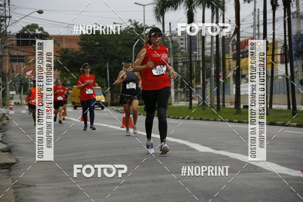 Buy your photos of the eventSantander Track & Field Run Series - Shopping Tambor on Fotop