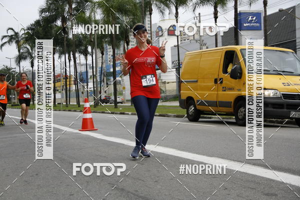 Buy your photos of the eventSantander Track & Field Run Series - Shopping Tambor on Fotop