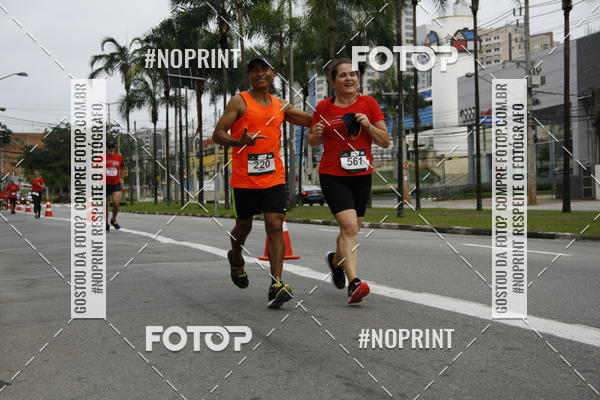 Buy your photos of the eventSantander Track & Field Run Series - Shopping Tambor on Fotop