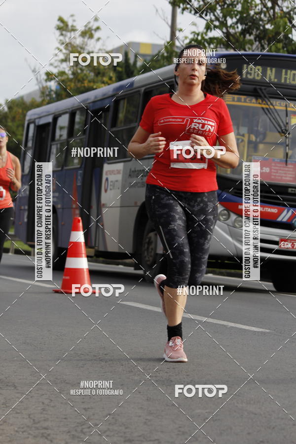 Buy your photos of the eventSantander Track & Field Run Series - Shopping Tambor on Fotop