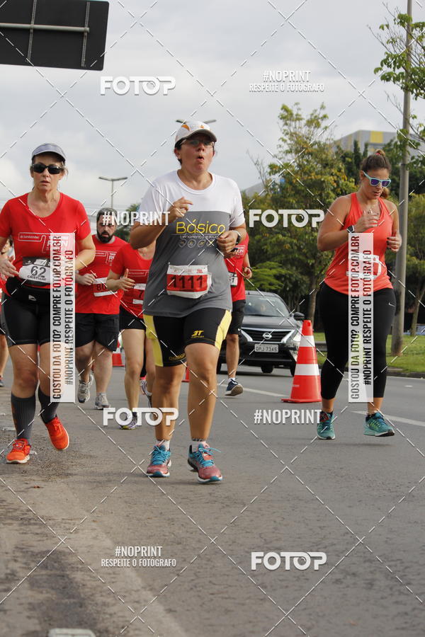 Buy your photos of the eventSantander Track & Field Run Series - Shopping Tambor on Fotop