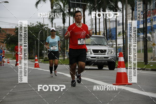 Buy your photos of the eventSantander Track & Field Run Series - Shopping Tambor on Fotop