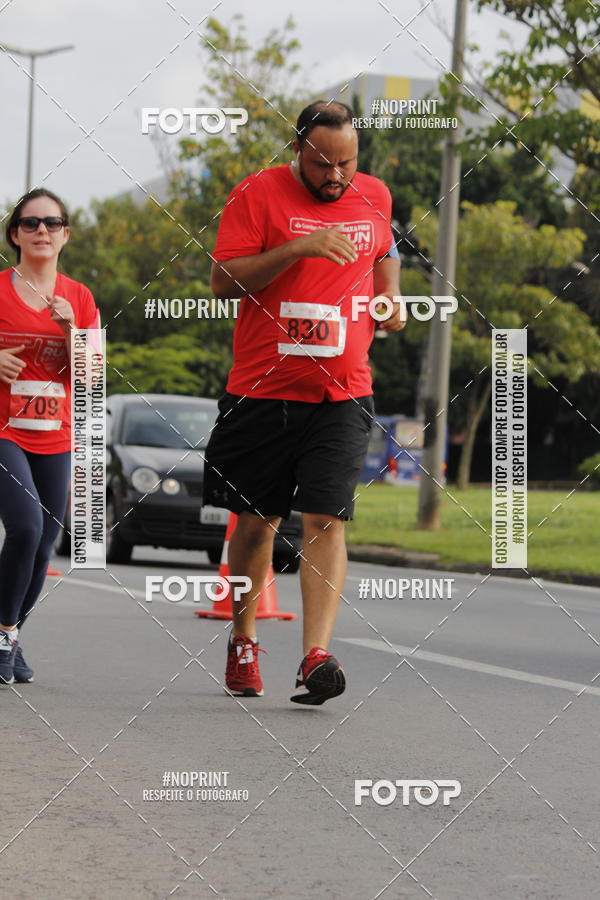 Buy your photos of the eventSantander Track & Field Run Series - Shopping Tambor on Fotop