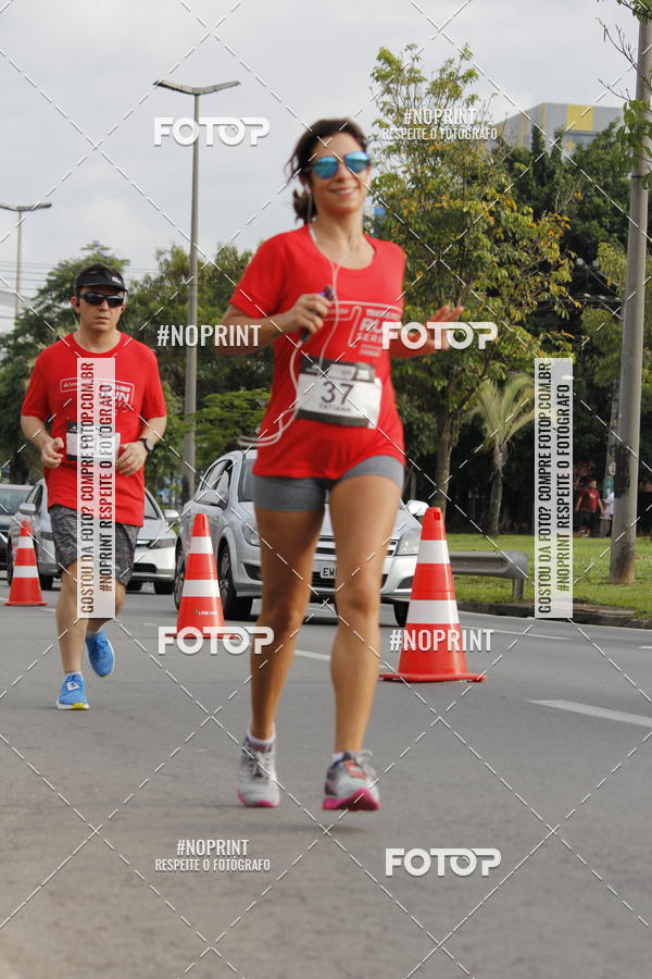 Buy your photos of the eventSantander Track & Field Run Series - Shopping Tambor on Fotop