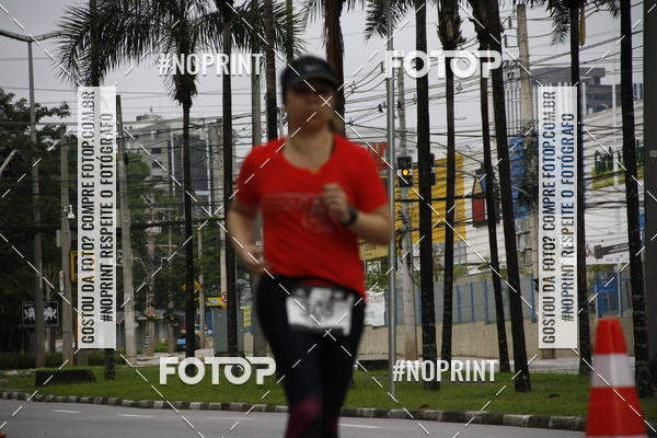 Buy your photos of the eventSantander Track & Field Run Series - Shopping Tambor on Fotop
