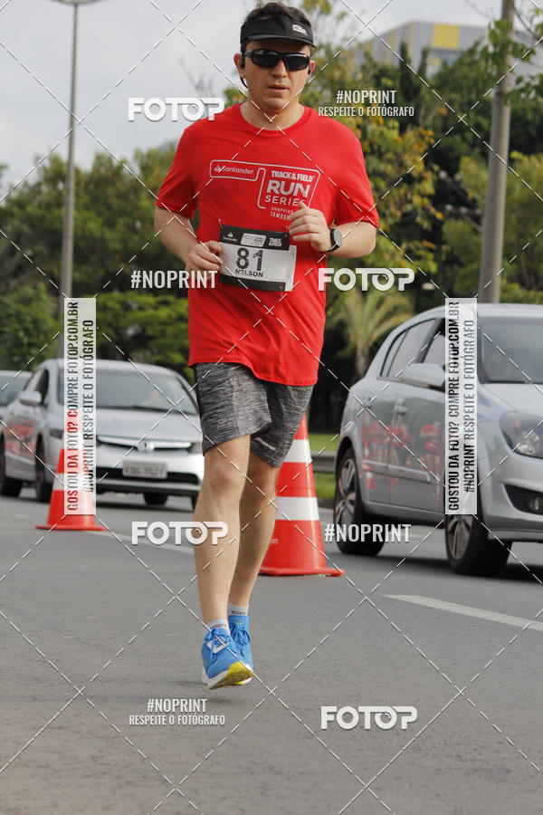 Buy your photos of the eventSantander Track & Field Run Series - Shopping Tambor on Fotop