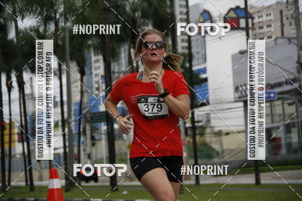 Buy your photos of the eventSantander Track & Field Run Series - Shopping Tambor on Fotop