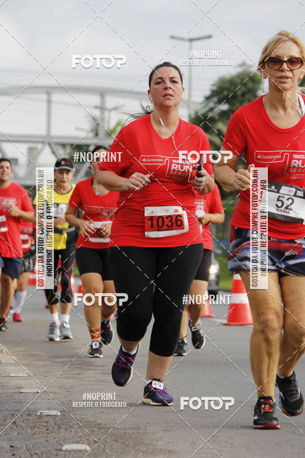 Buy your photos of the eventSantander Track & Field Run Series - Shopping Tambor on Fotop