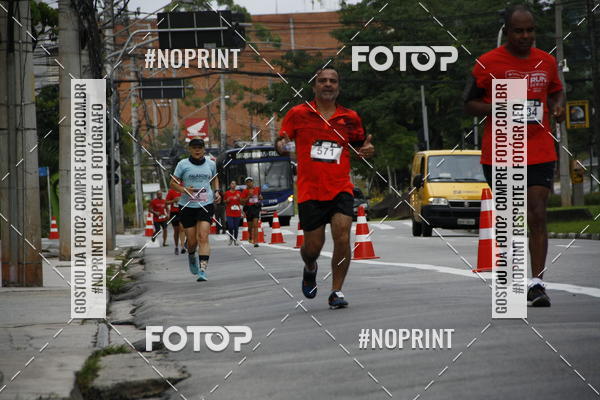 Buy your photos of the eventSantander Track & Field Run Series - Shopping Tambor on Fotop
