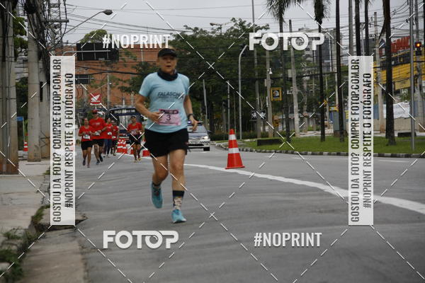 Buy your photos of the eventSantander Track & Field Run Series - Shopping Tambor on Fotop