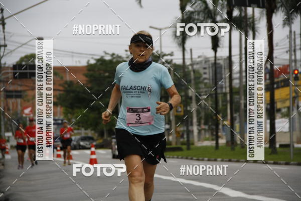 Buy your photos of the eventSantander Track & Field Run Series - Shopping Tambor on Fotop