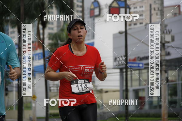 Buy your photos of the eventSantander Track & Field Run Series - Shopping Tambor on Fotop