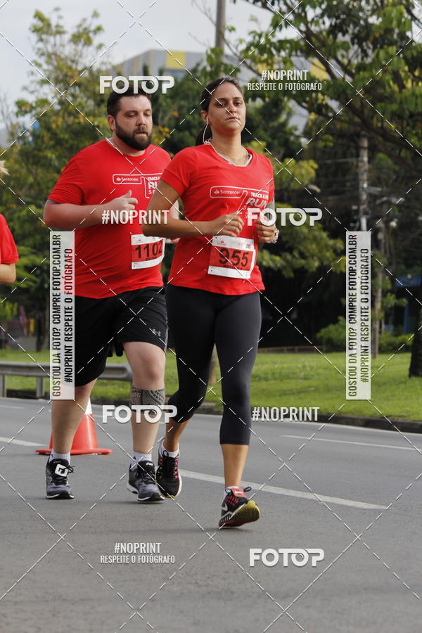Buy your photos of the eventSantander Track & Field Run Series - Shopping Tambor on Fotop