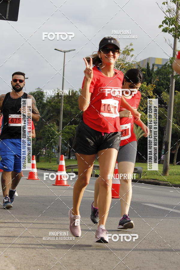 Buy your photos of the eventSantander Track & Field Run Series - Shopping Tambor on Fotop