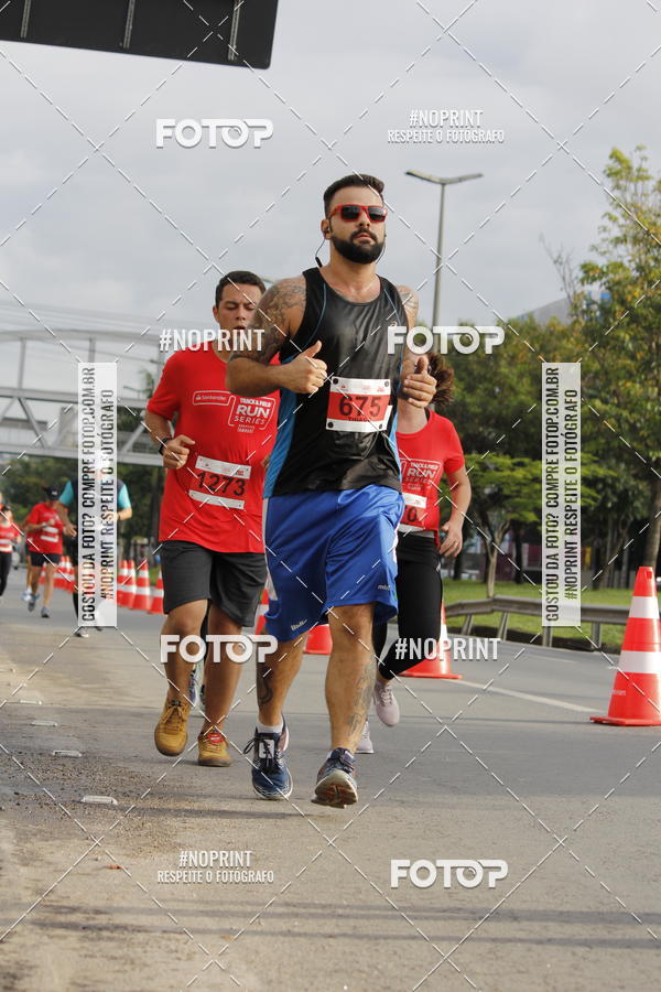Buy your photos of the eventSantander Track & Field Run Series - Shopping Tambor on Fotop