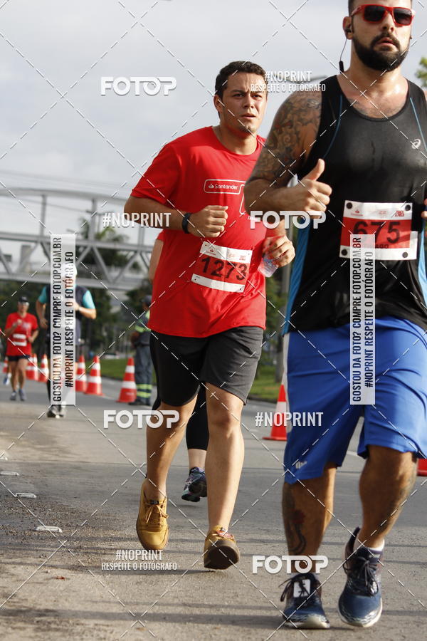 Buy your photos of the eventSantander Track & Field Run Series - Shopping Tambor on Fotop