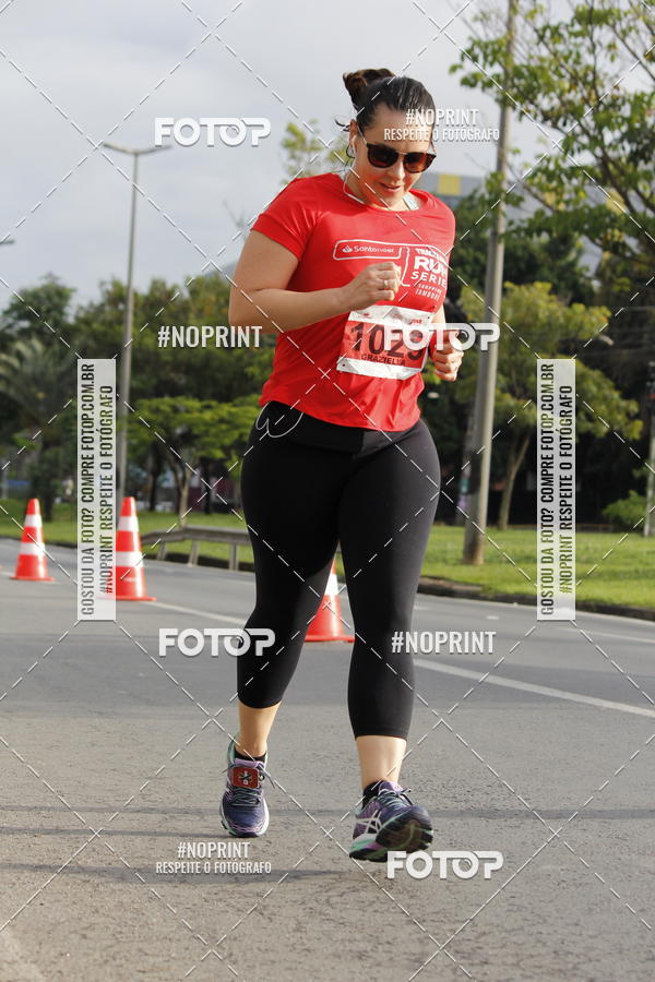 Buy your photos of the eventSantander Track & Field Run Series - Shopping Tambor on Fotop