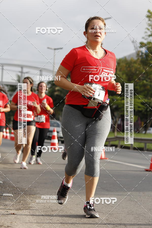 Buy your photos of the eventSantander Track & Field Run Series - Shopping Tambor on Fotop