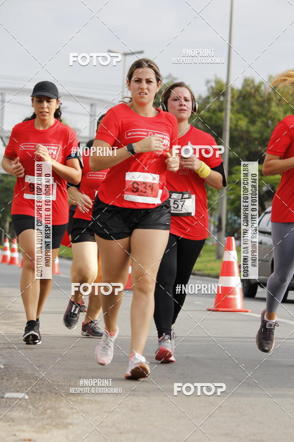 Buy your photos of the eventSantander Track & Field Run Series - Shopping Tambor on Fotop