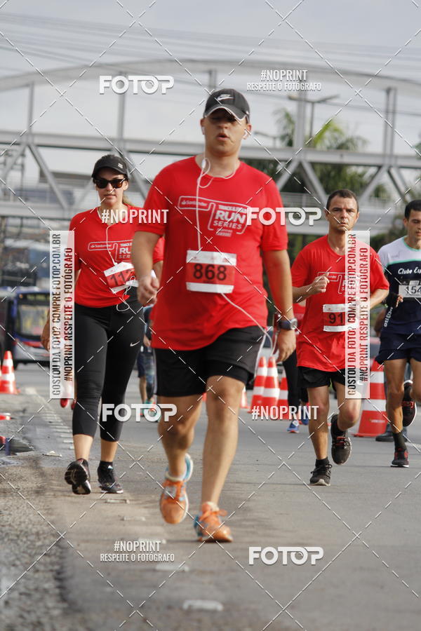 Buy your photos of the eventSantander Track & Field Run Series - Shopping Tambor on Fotop