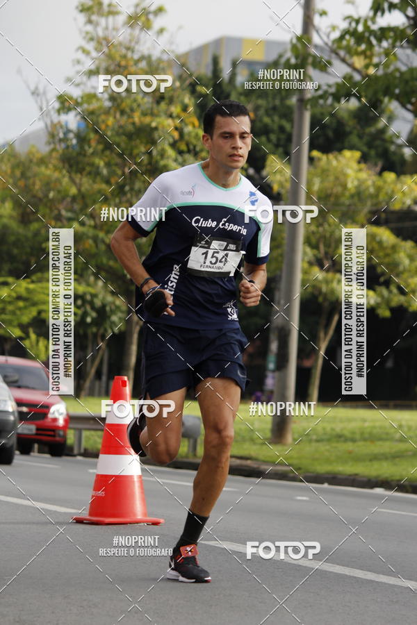 Buy your photos of the eventSantander Track & Field Run Series - Shopping Tambor on Fotop
