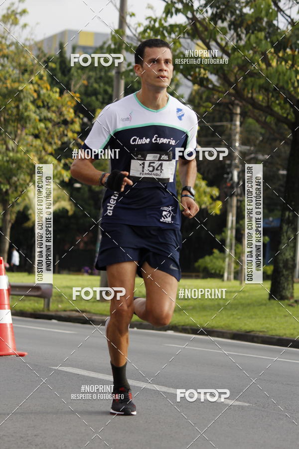 Buy your photos of the eventSantander Track & Field Run Series - Shopping Tambor on Fotop