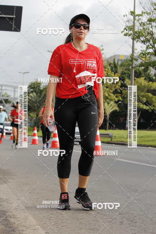 Buy your photos of the eventSantander Track & Field Run Series - Shopping Tambor on Fotop