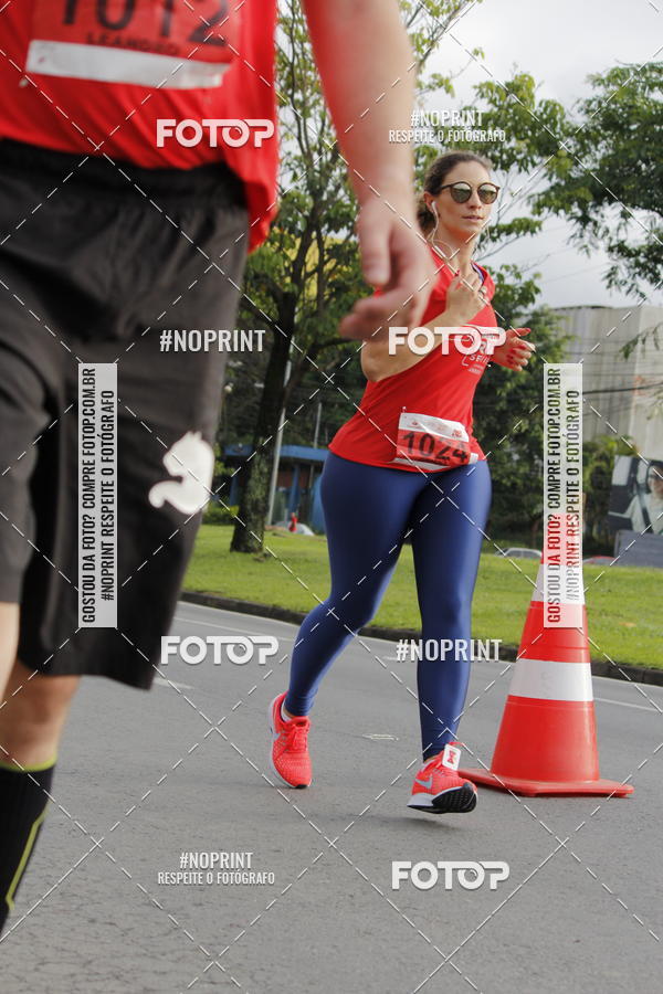 Buy your photos of the eventSantander Track & Field Run Series - Shopping Tambor on Fotop