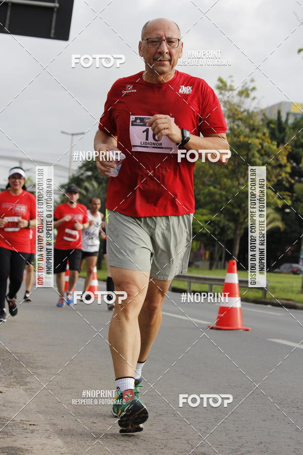 Buy your photos of the eventSantander Track & Field Run Series - Shopping Tambor on Fotop
