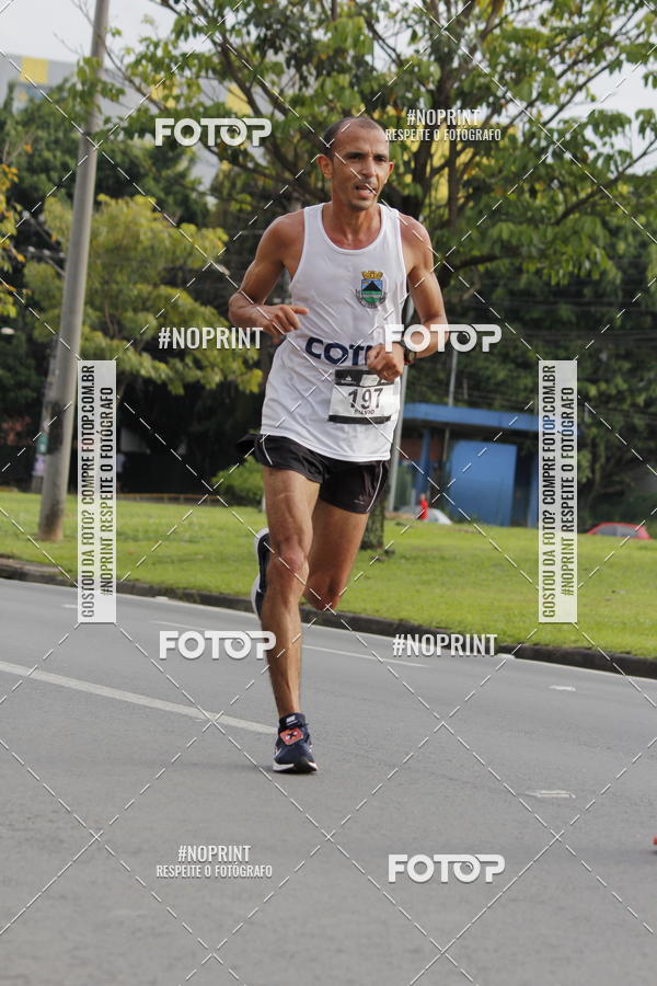 Buy your photos of the eventSantander Track & Field Run Series - Shopping Tambor on Fotop