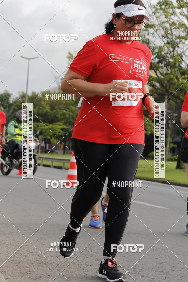 Buy your photos of the eventSantander Track & Field Run Series - Shopping Tambor on Fotop