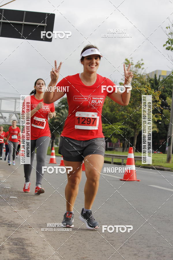 Buy your photos of the eventSantander Track & Field Run Series - Shopping Tambor on Fotop