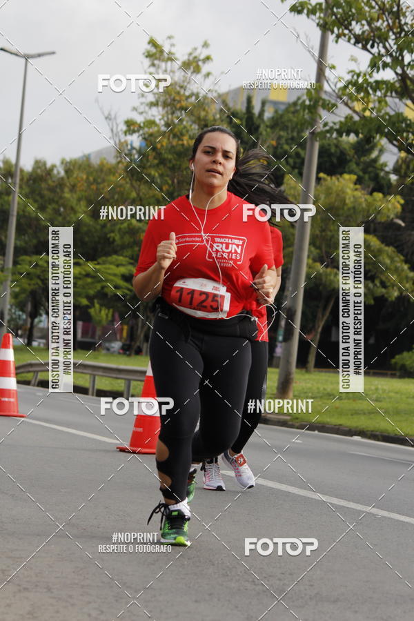 Buy your photos of the eventSantander Track & Field Run Series - Shopping Tambor on Fotop