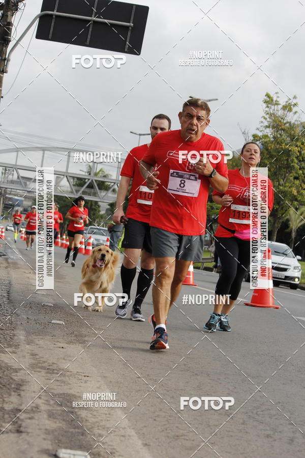 Buy your photos of the eventSantander Track & Field Run Series - Shopping Tambor on Fotop