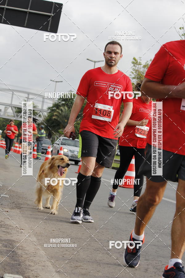 Buy your photos of the eventSantander Track & Field Run Series - Shopping Tambor on Fotop
