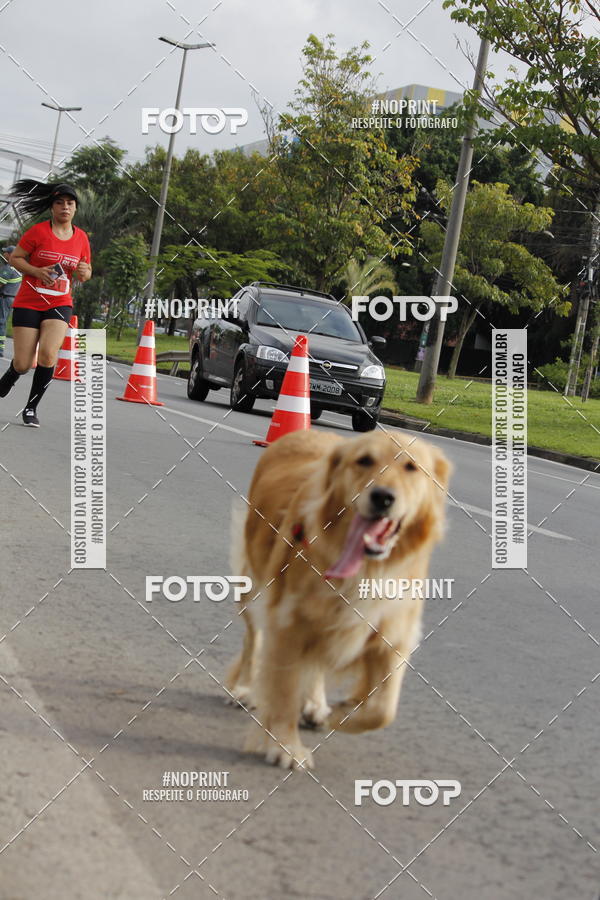 Buy your photos of the eventSantander Track & Field Run Series - Shopping Tambor on Fotop