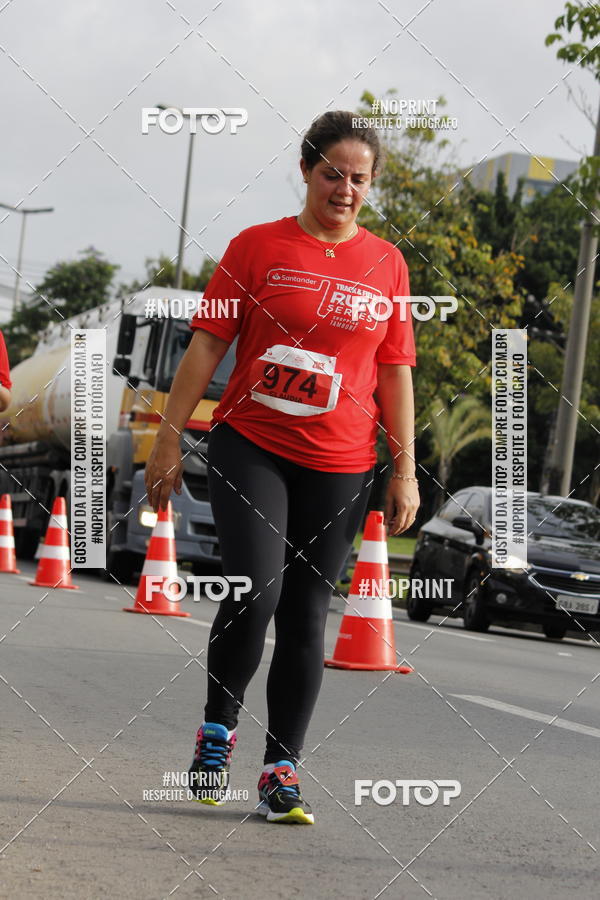 Buy your photos of the eventSantander Track & Field Run Series - Shopping Tambor on Fotop
