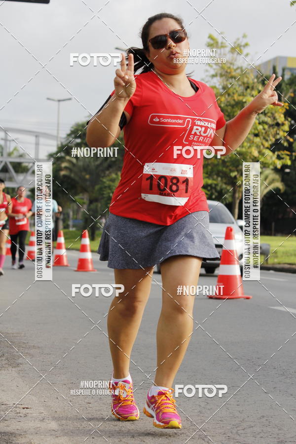 Buy your photos of the eventSantander Track & Field Run Series - Shopping Tambor on Fotop