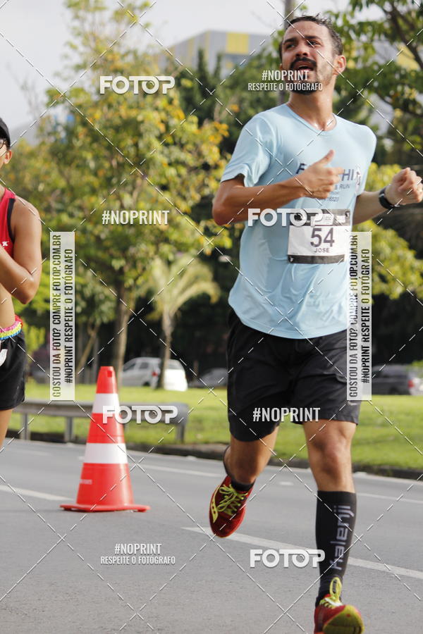 Buy your photos of the eventSantander Track & Field Run Series - Shopping Tambor on Fotop