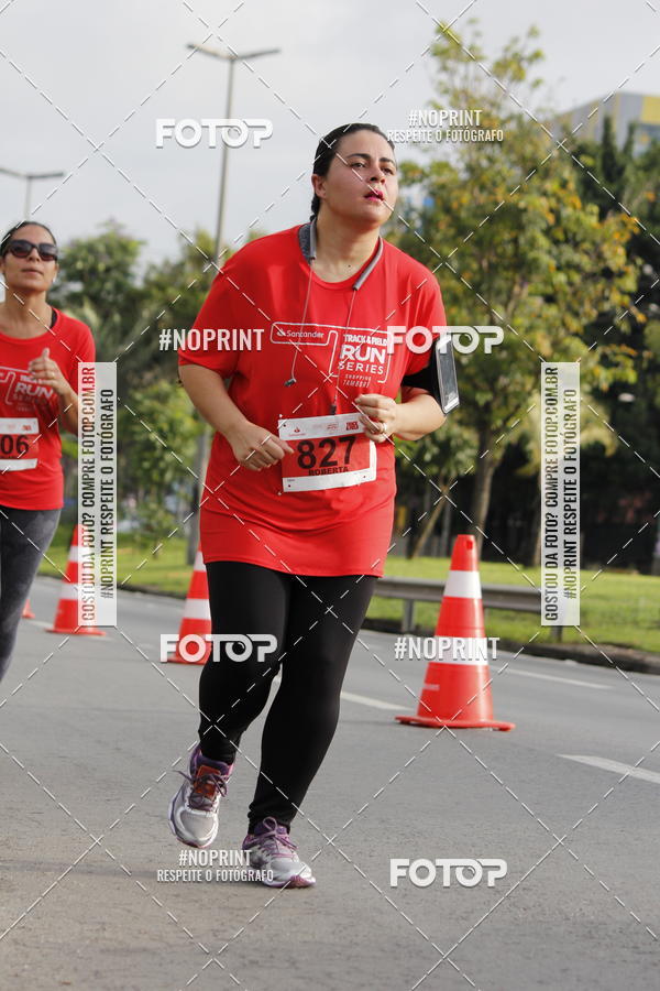 Buy your photos of the eventSantander Track & Field Run Series - Shopping Tambor on Fotop