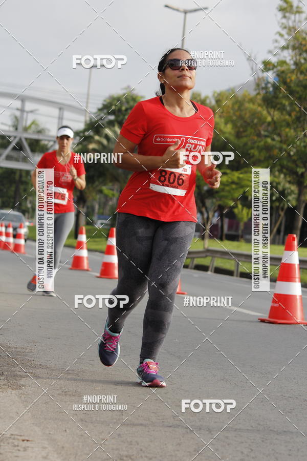 Buy your photos of the eventSantander Track & Field Run Series - Shopping Tambor on Fotop