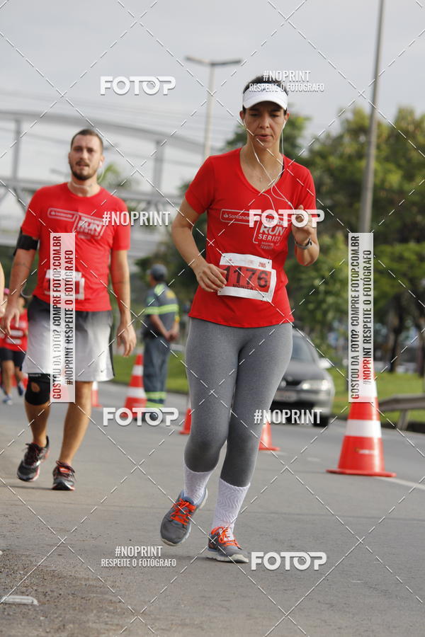 Buy your photos of the eventSantander Track & Field Run Series - Shopping Tambor on Fotop